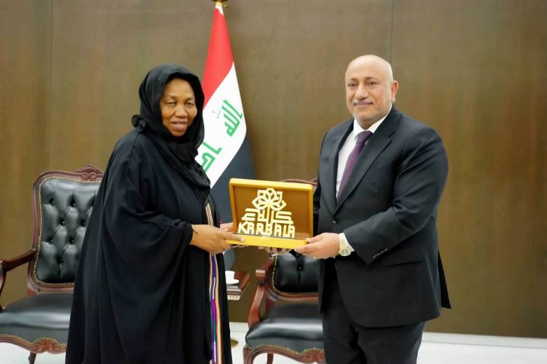 محافظ كربلاء المقدسة يبحث مع وزيرة الدفاع والمحاربين القدامى في جنوب أفريقيا تعزيز التعاون المشترك