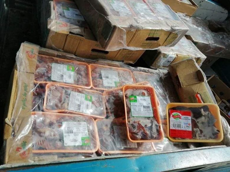 شعبة الرقابة الصحية تتلف طناً من اللحوم والمواد الجافة لعدم صلاحياتها للإستهلاك البشري