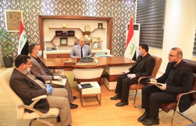 محافظ كربلاء المقدسة يبحث سبل توفير الخدمات كافة الى اهالي المحافظة
