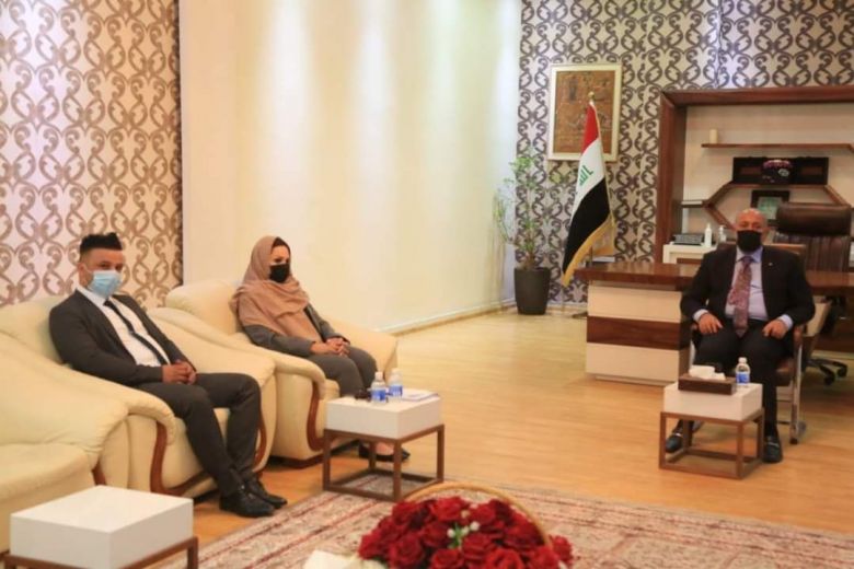 (القروض السكنية للمواطنين) على طاولة حوار محافظ كربلاء المقدسة