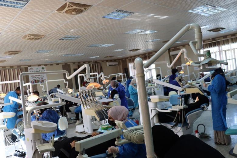 طلبة طب الأسنان في جامعة كربلاء يباشرون العمل بالعيادات التعليمية