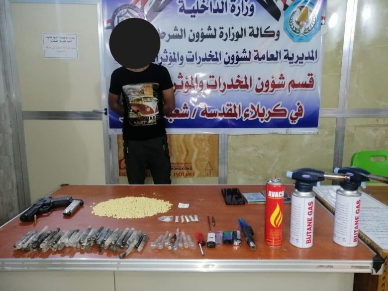 شرطة كربلاء: القاء القبض على احد ابرز تجار المخدرات في المحافظة واحالته الى القضاء