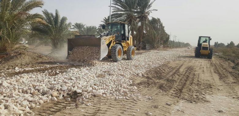 عمل مستمر في مشروع طريق احمد ابن القاسم في قضاء الحسينية شمال كربلاء