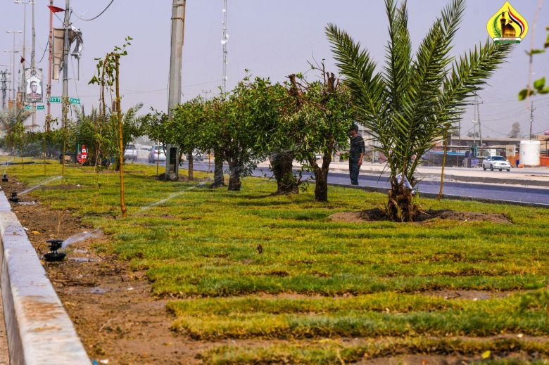 بلدية كربلاء تباشر بتأهيل وتأثيث مدخل كربلاء النجف
