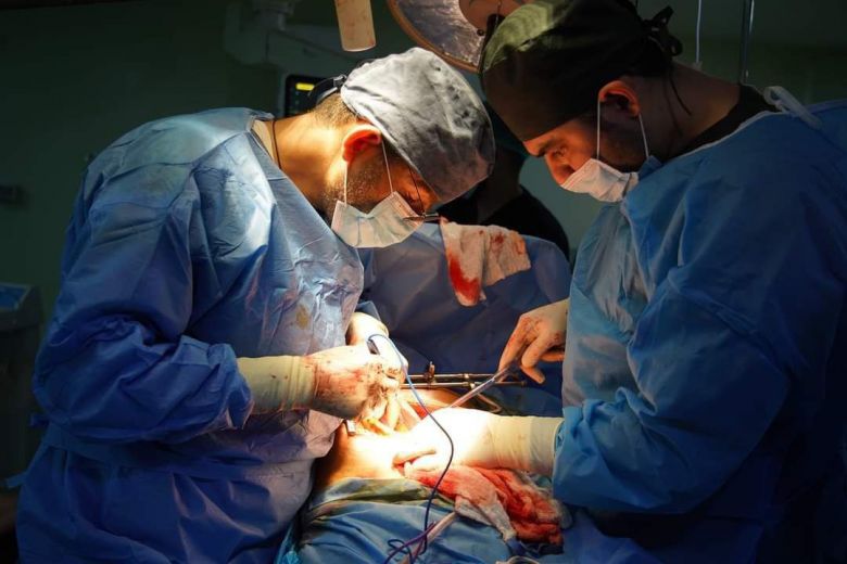 نجاح عملية جراحية نادرة لمريضة ثلاثينية في كربلاء