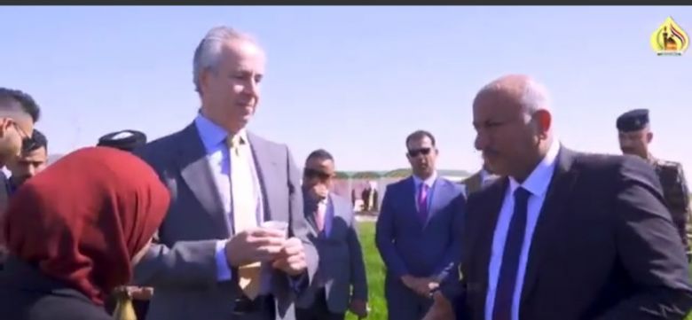 محافظ كربلاء في جولة مع السفير الاسباني بمزارع الحنطة