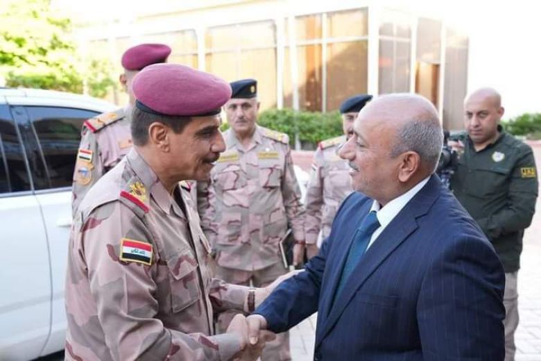 محافظ كربلاء يتباحث مع القادة الأمنيين الوضع الامني في المحافظة