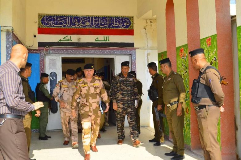 شرطة كربلاء تنفذ ممارسات أمنية لتأمين المراكز الإنتخابية في المحافظة