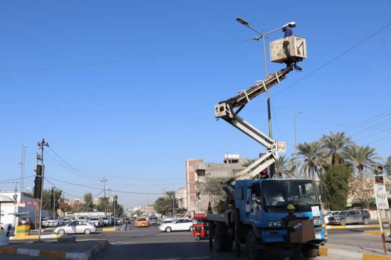 كهرباء كربلاء تباشر بإنارة مداخل ومخارج المحافظة استعدادا للزيارة الشعبانية