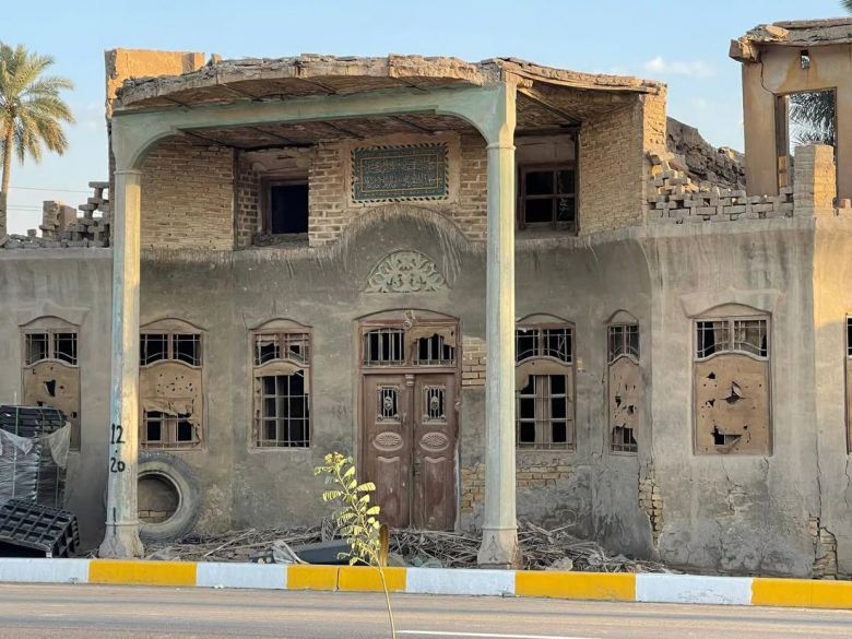 قصر مصطفى خان .. نقوش وآثار تتيح لمثقفي كربلاء استذكار مسيرة رموز العراق الإبداعية والثقافية