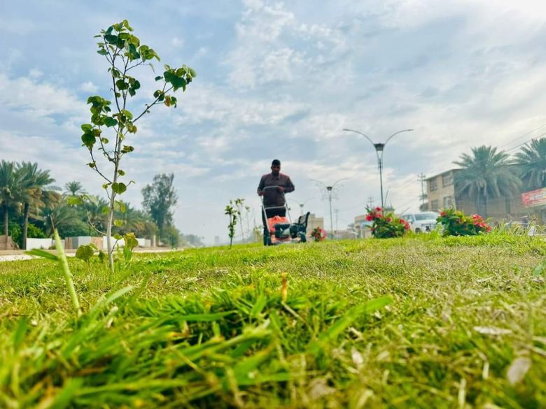 بلدية كربلاء تعمل على ادامة المساحات الخضراء في كربلاء المقدسة