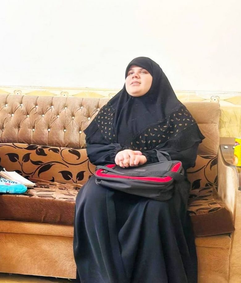 الطالبة 