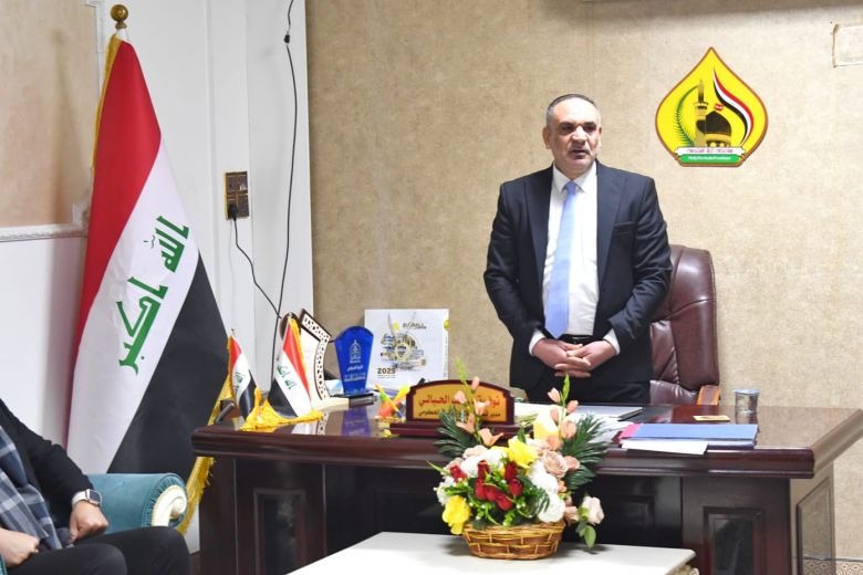 مسؤول قسم إعلام واتصالات المحافظة يعقد اجتماعه الأول لمنتسبي القسم الجدد