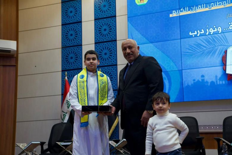 محافظ كربلاء يؤكد أهمية القرآن الكريم في ترسيخ القيم المجتمعية