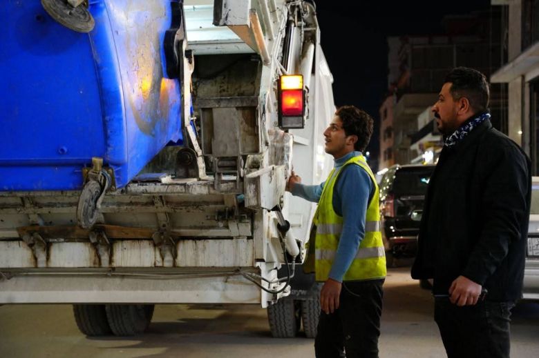 بلدية كربلاء المقدسة تعزز أعمال التنظيف عبر دعم الجهد الآلي وصيانة الآليات التخصصية