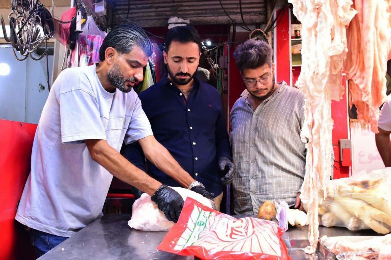 صحة كربلاء تضبط وتتلف 155 كغم من اللحوم غير الصالحة للاستهلاك